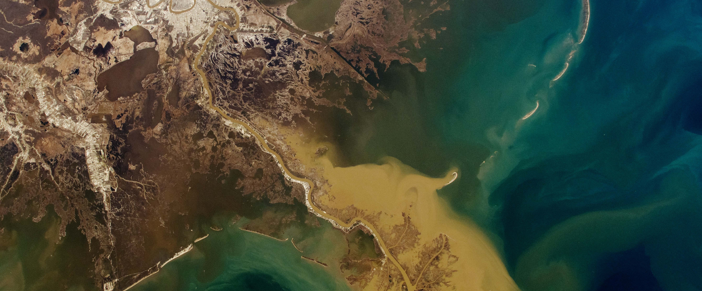 Aerial view Mississippi River basin Aerial view of the vast Mississippi River basin showing its extensive network of rivers and tributaries