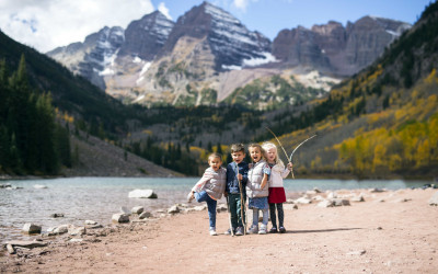 Family looking at mountain view from Blue Ridge Parkway overlook