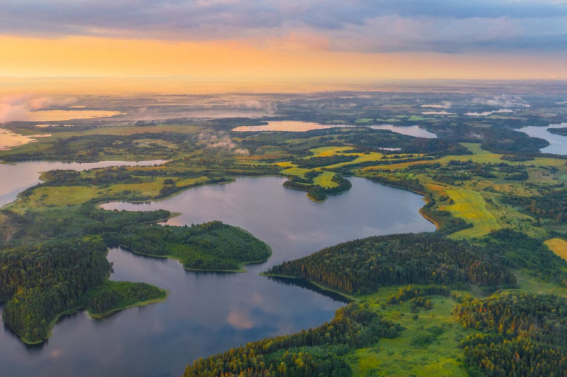 10 States With the Most Lakes in America - Natural Wonders of the USA