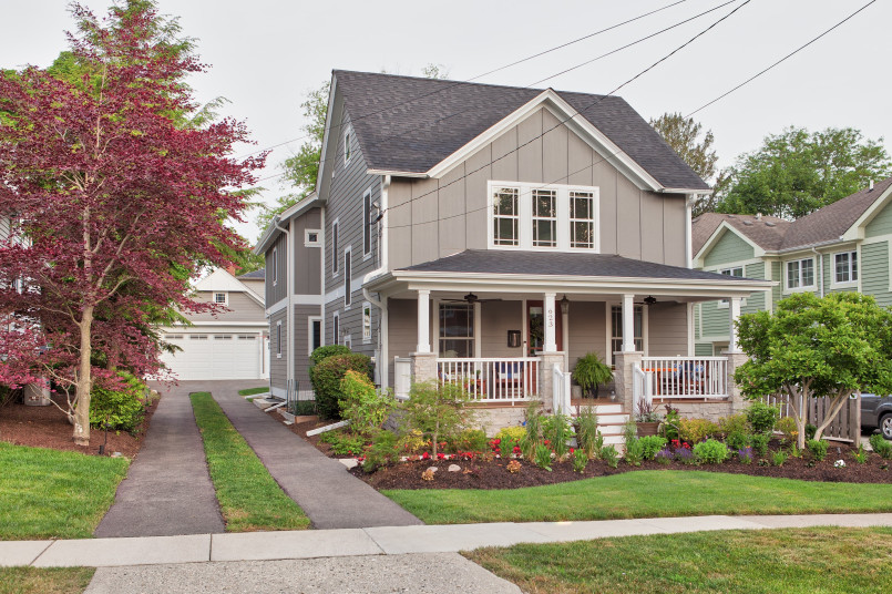 Chicago suburban neighborhood homes Residential homes in Chicago suburbs