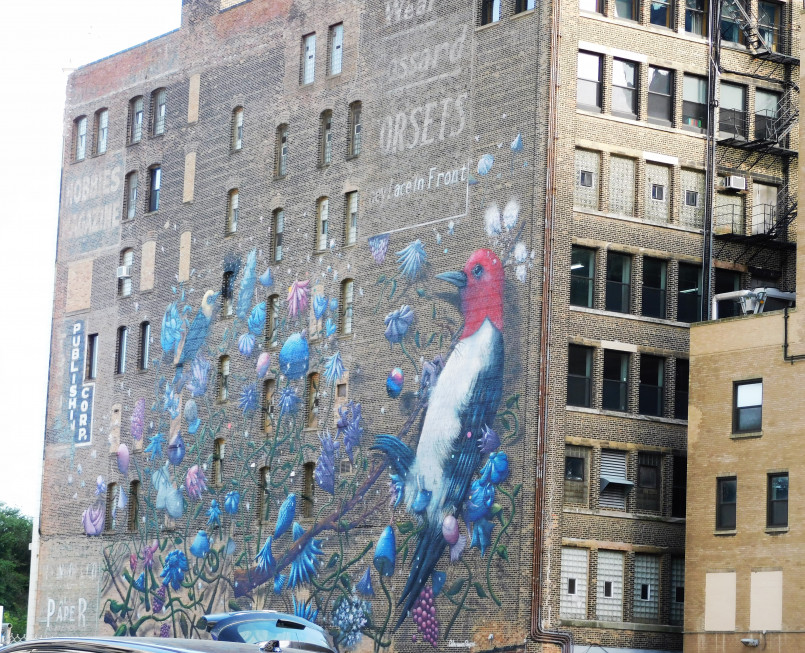 Chicago wabash arts corridor murals Massive building mural in Chicago's Wabash Arts Corridor