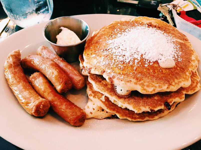 Famous new jersey diners montage Collage of famous New Jersey diners including Tick Tock Diner and Roadside Diner