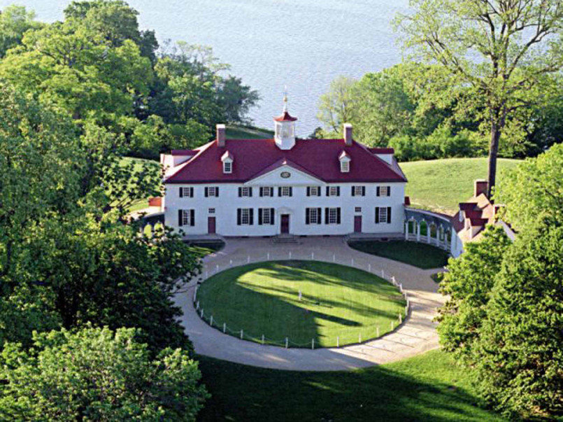 George Washington's Mount Vernon estate overlooking the Potomac River