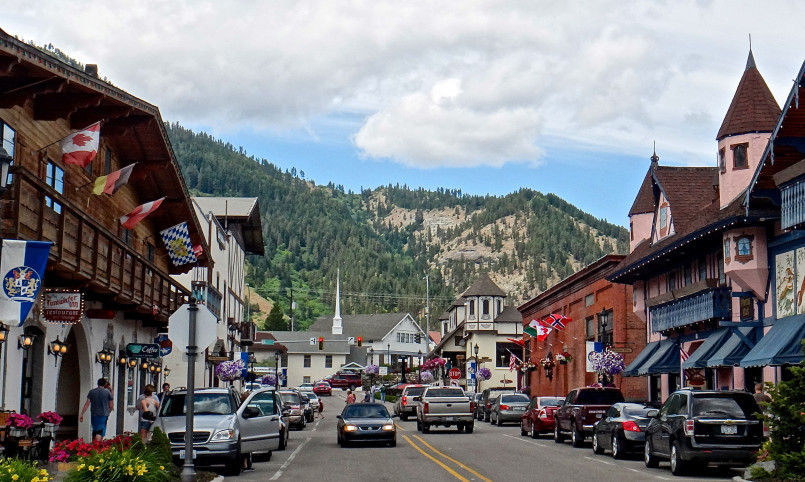 Bavarian-style buildings with mountain backdrop in Leavenworth, Washington