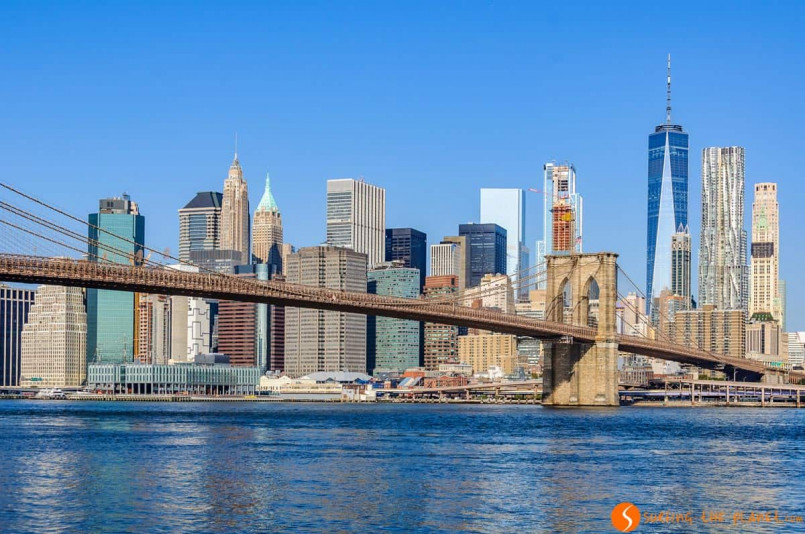 Manhattan skyline showing dense high-rise buildings and Central Park