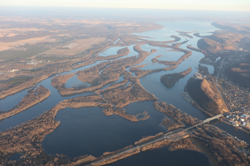 mississippi river aerial view 7 Ways the Mississippi River Transformed America's Economic Landscape