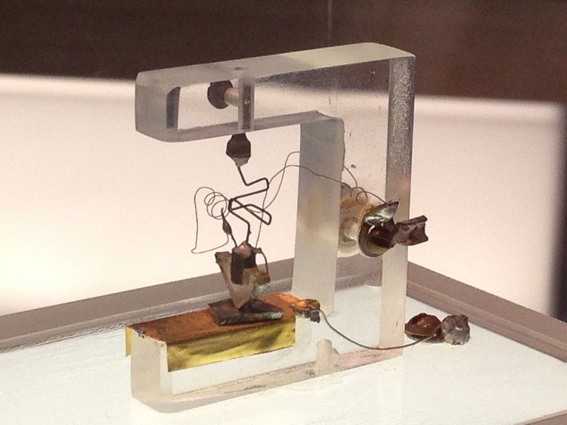 The first working transistor created at Bell Labs in 1947