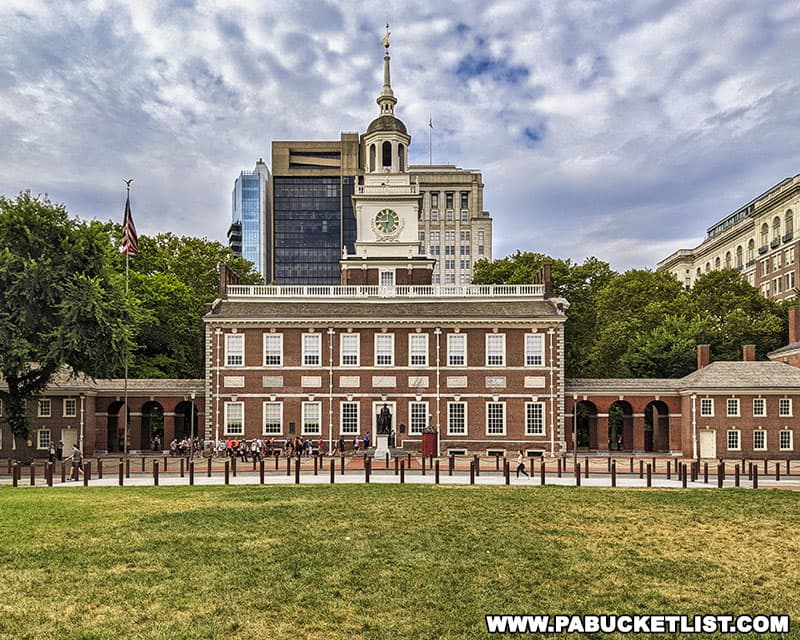 Independence Hall Philadelphia American Revolution 12 Fascinating Places to Experience American Revolution History Firsthand