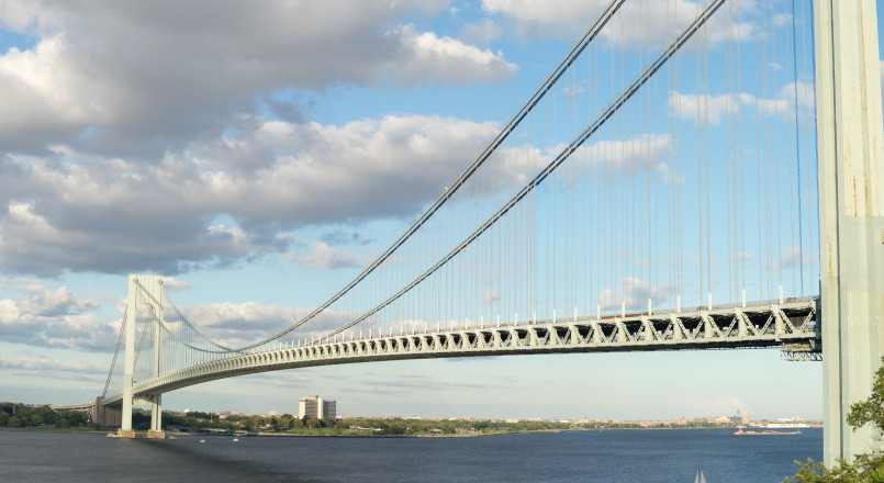 Verrazano Narrows Bridge New York City Verrazano-Narrows Bridge connecting Brooklyn and Staten Island with its massive suspension spans
